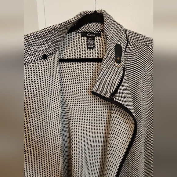 Cejon Women's Bird's Eye Riding Cape Poncho With Welt Pockets - Picture 6 of 9